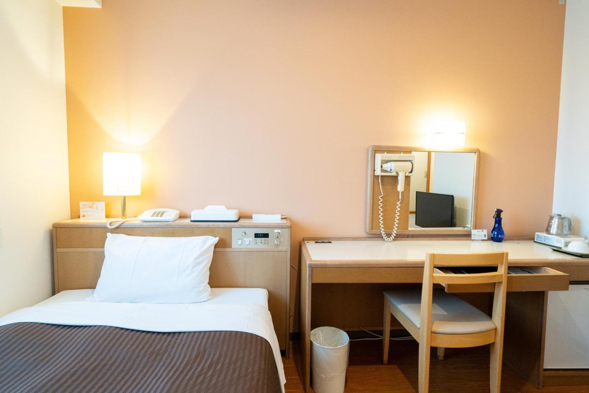 Sapporo Clark Hotel Екстериор снимка