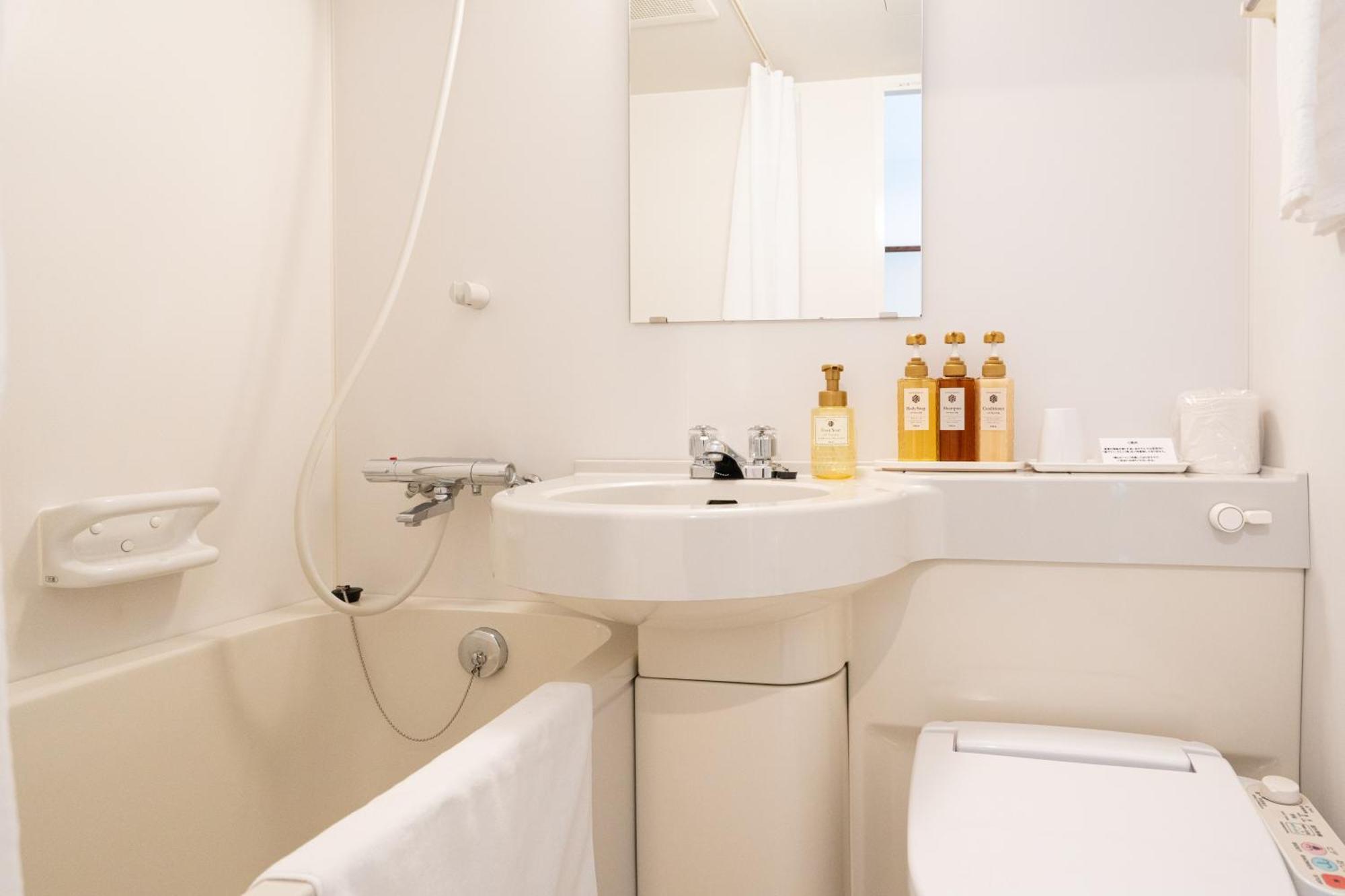 Sapporo Clark Hotel Екстериор снимка